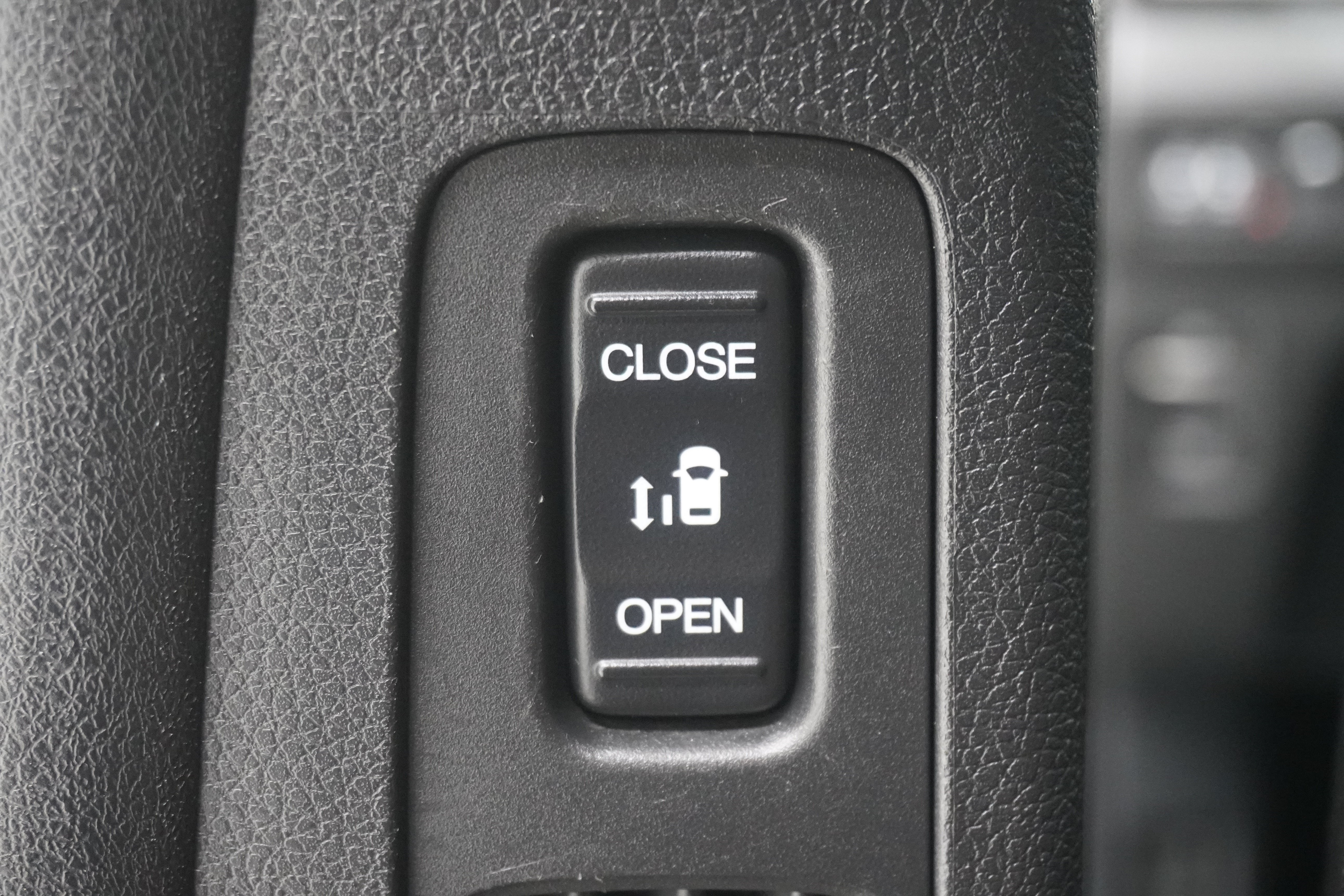Used 2024 Honda Odyssey Sport image 15