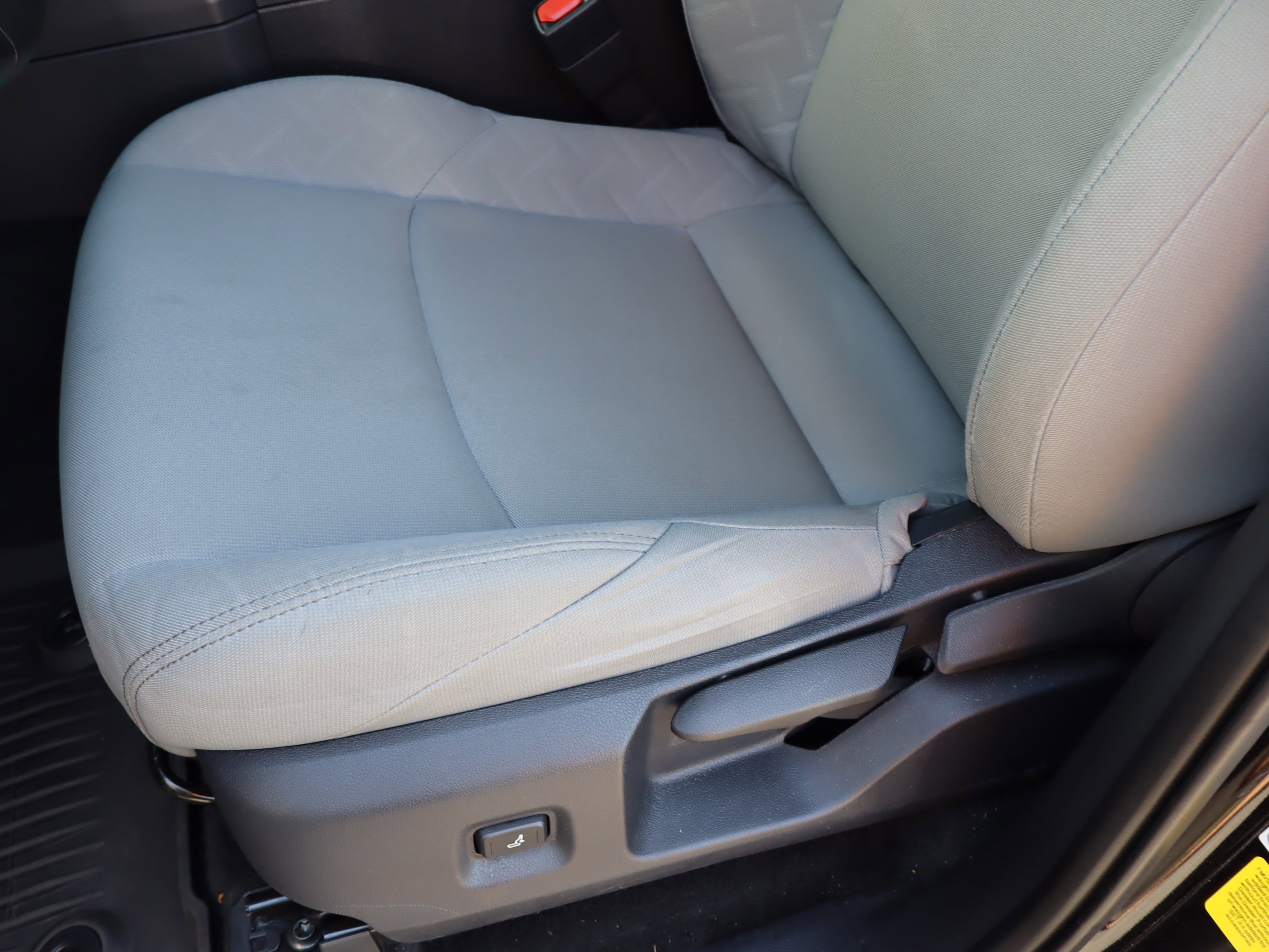Used 2025 Toyota Tacoma SR5 RWD image 20