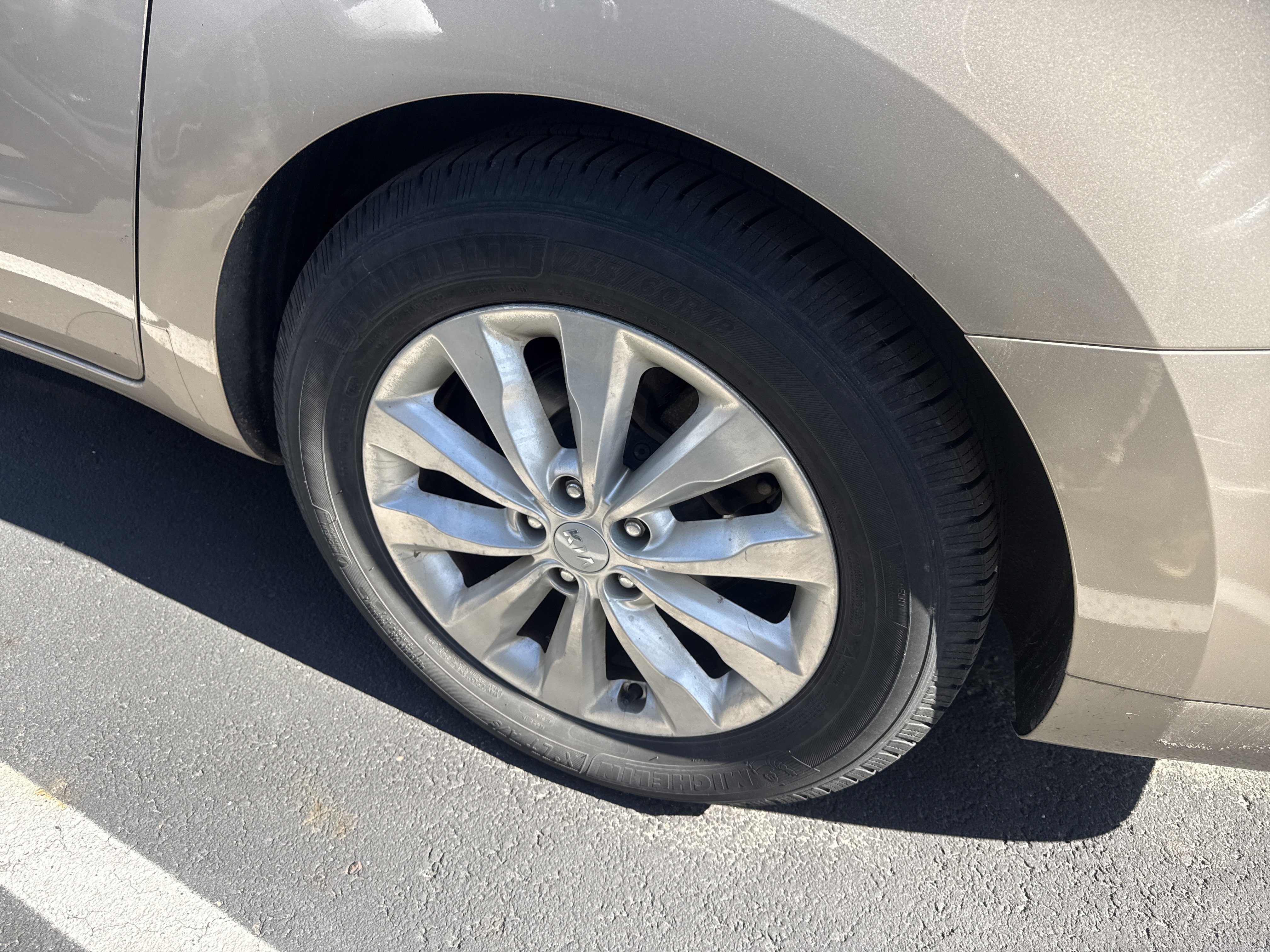 Used 2015 Kia Sedona EX w/ EX Premium Package FWD image 6