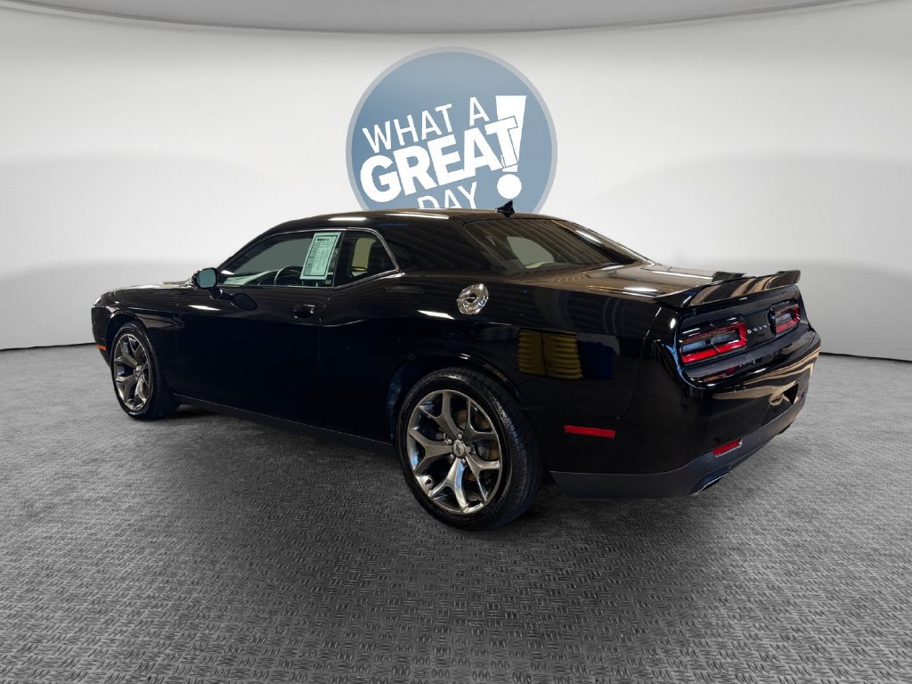 Used 2017 Dodge Challenger SXT Plus RWD image 6