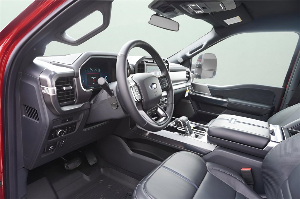 Used 2025 Ford F150 Platinum w/ FX4 Off-Road Package image 9