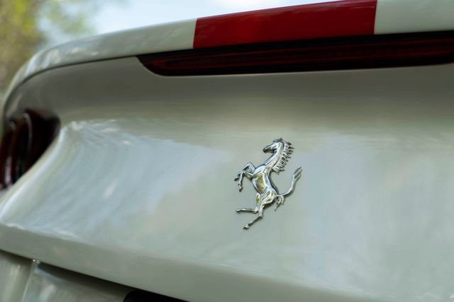 Used 2022 Ferrari 812 GTS RWD image 41