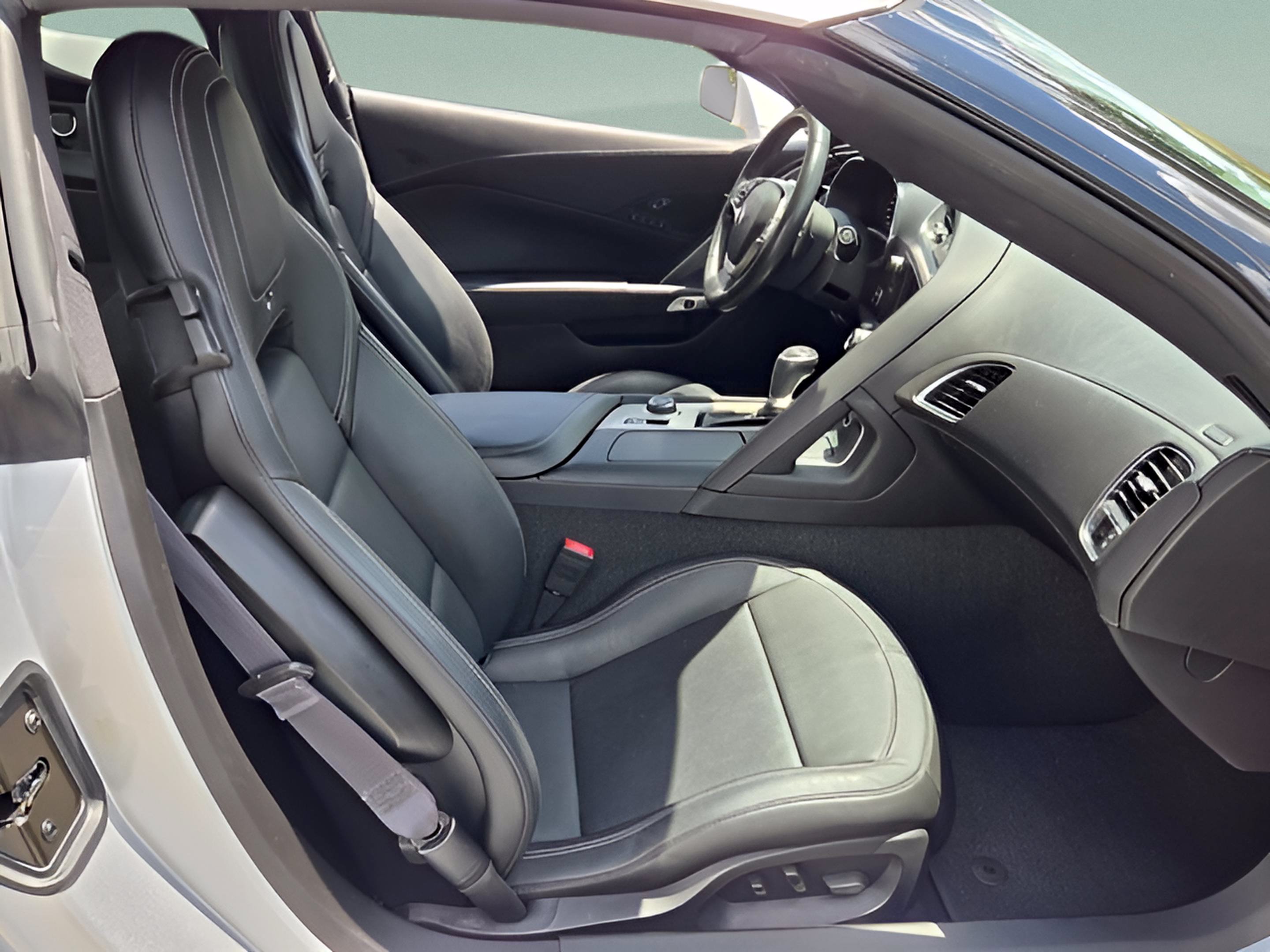 Used 2015 Chevrolet Corvette Stingray Coupe w/ 2LT Preferred Equipment Group RWD image 13