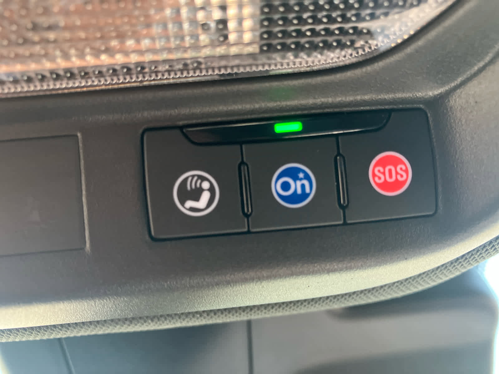 Used 2024 Chevrolet Trax RS w/ Sunroof Package image 20