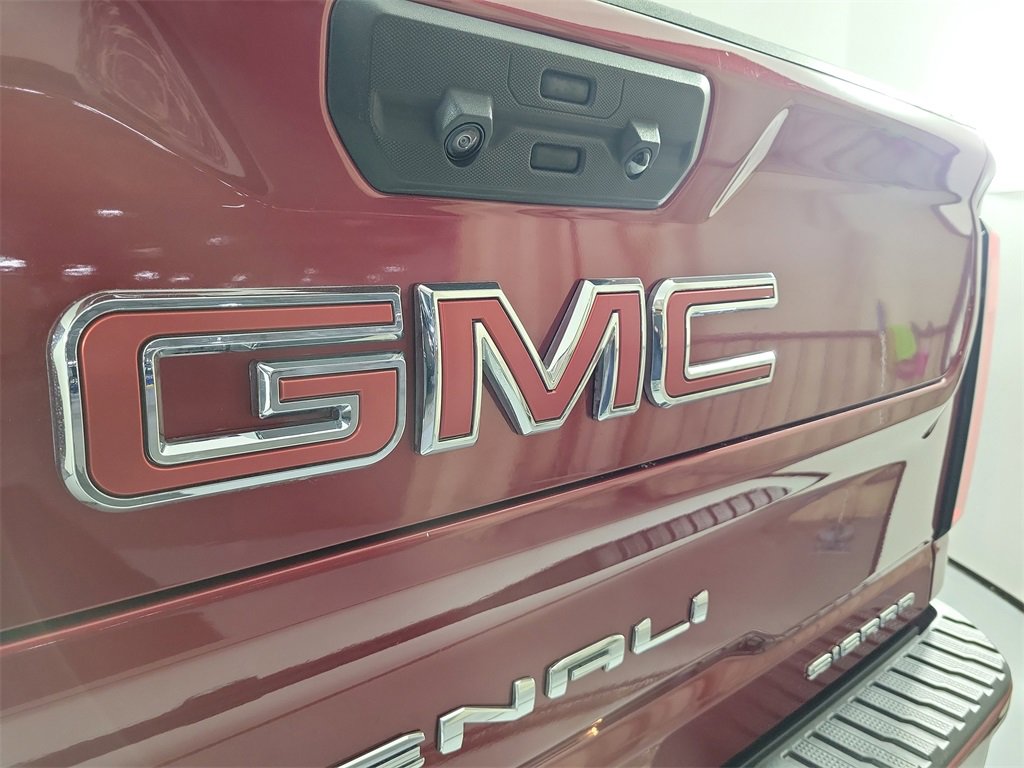 Used 2024 GMC Sierra 2500 Denali w/ Denali Reserve Package image 6