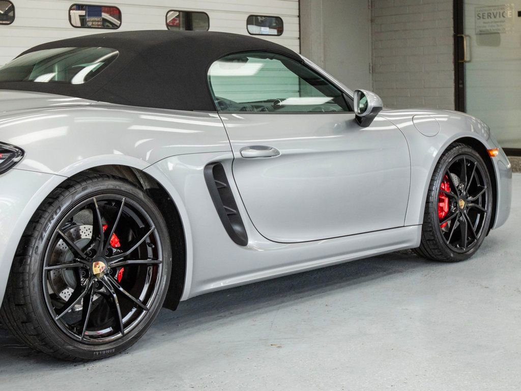 Used 2024 Porsche 718 Boxster S image 38