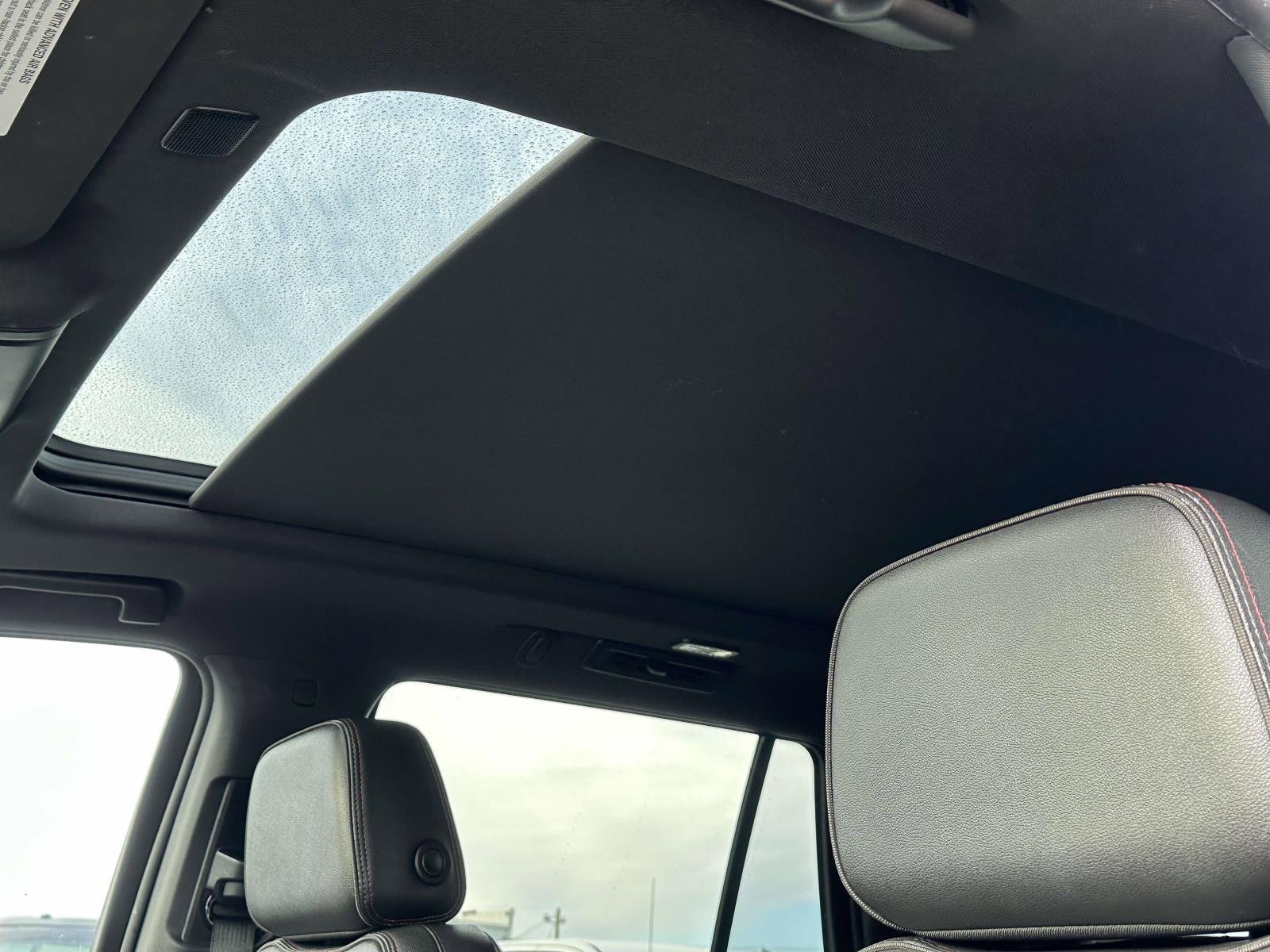 Used 2023 Chevrolet Tahoe RST image 9