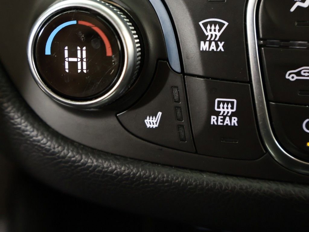 Used 2020 Chevrolet Equinox LT w/ Sport Edition image 48