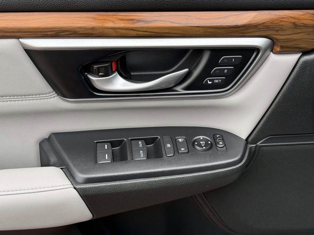 Used 2022 Honda CR-V EX-L image 11