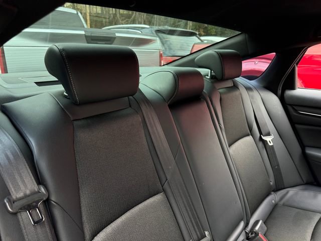Used 2018 Honda Accord Sport image 27