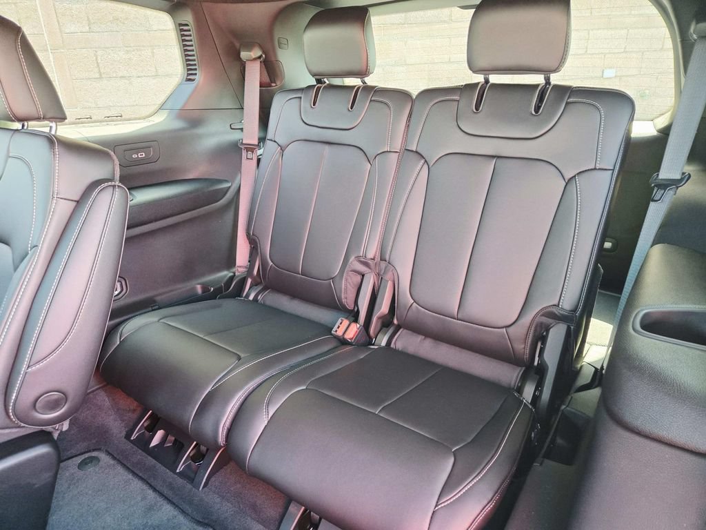 New 2025 Jeep Grand Cherokee L Limited AWD/4WD image 16