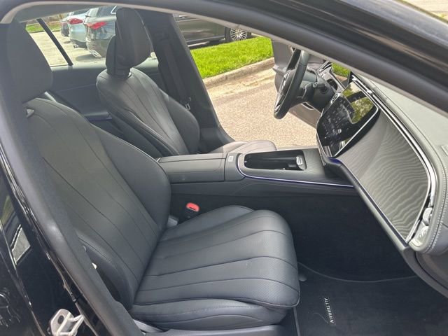 Used 2025 Mercedes-Benz E 450 4MATIC All-Terrain Wagon image 18