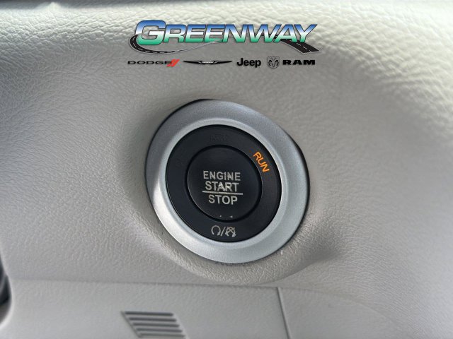 Used 2017 Chrysler Pacifica Touring Plus FWD image 30