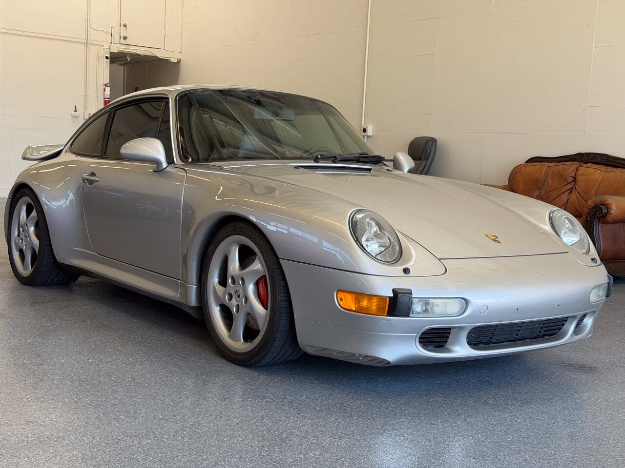 Used 1997 Porsche 911 Carrera 4S AWD/4WD image 5