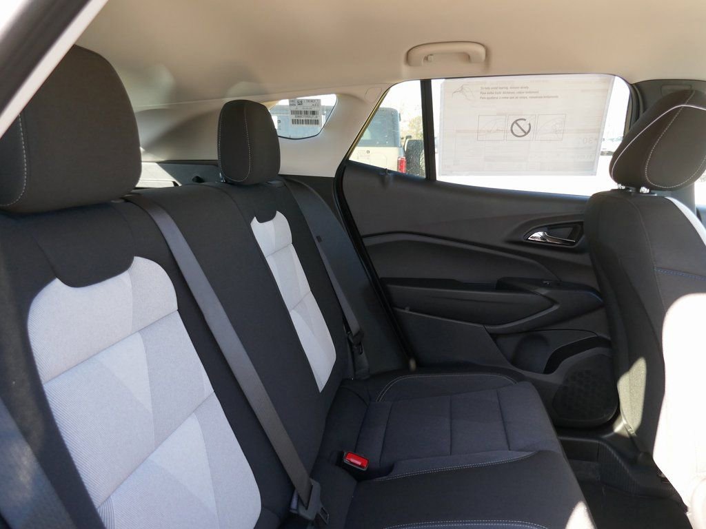 New 2026 Chevrolet Trax LS w/ LS Convenience Package image 10