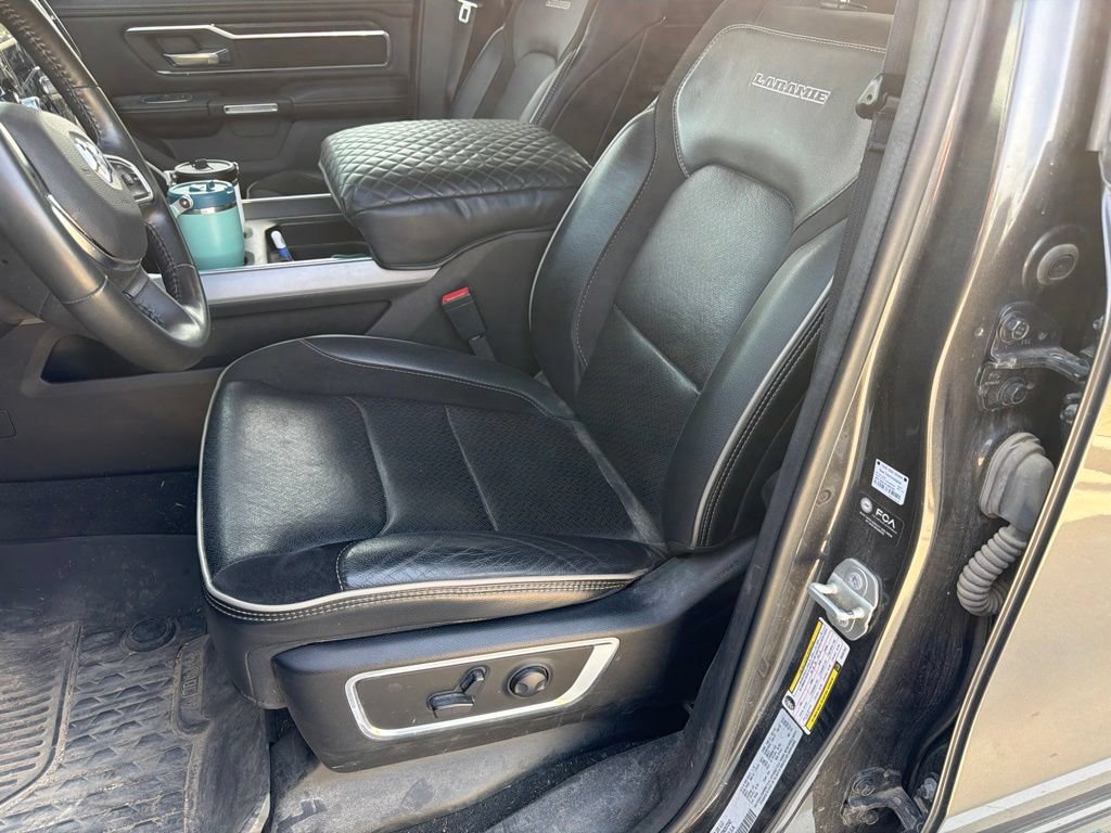Used 2024 RAM 1500 Laramie AWD/4WD image 32