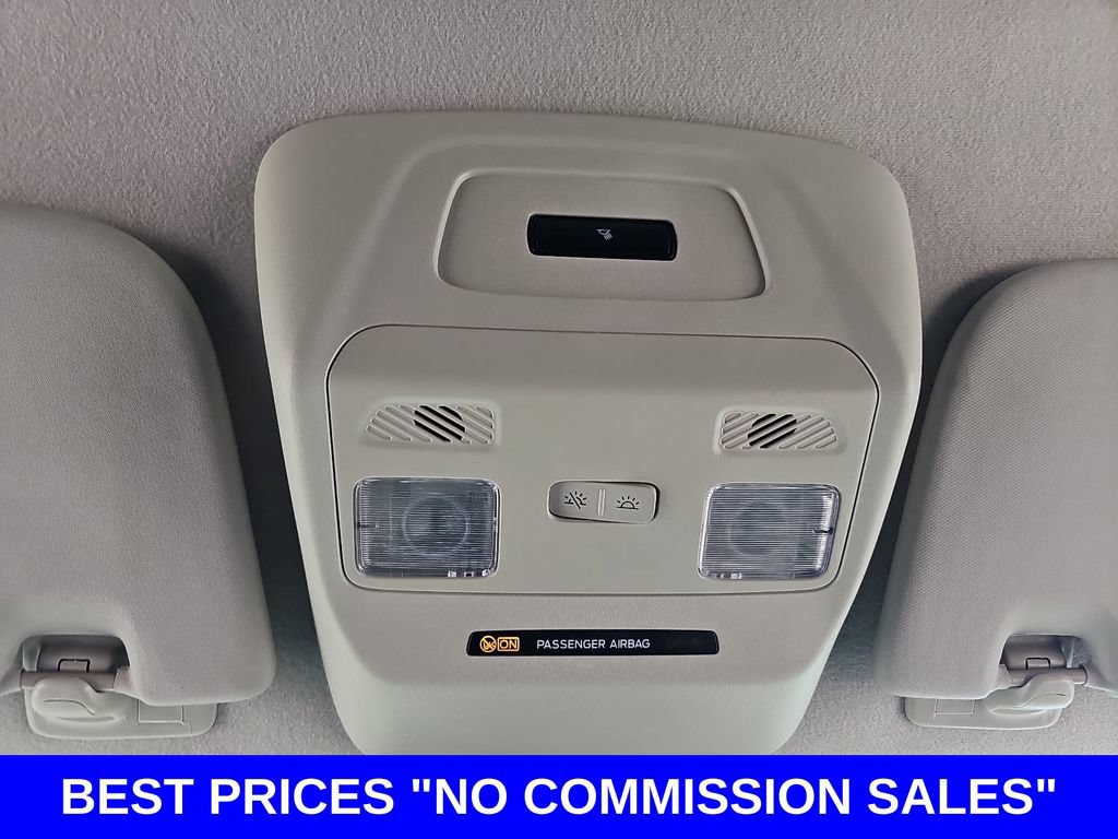 Used 2025 Ford Transit 250 Low Roof RWD image 29