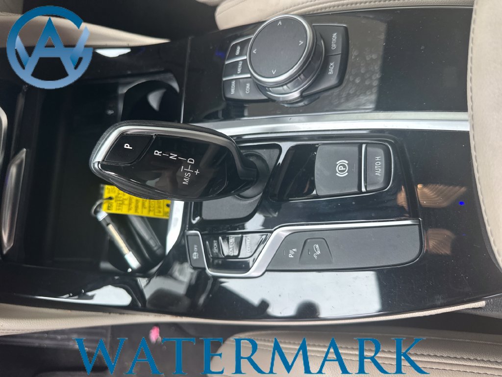 Used 2021 BMW X4 xDrive30i AWD/4WD image 21
