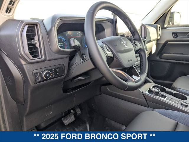 New 2025 Ford Bronco Sport Outer Banks w/ Sasquatch Outer Banks Package AWD/4WD image 11