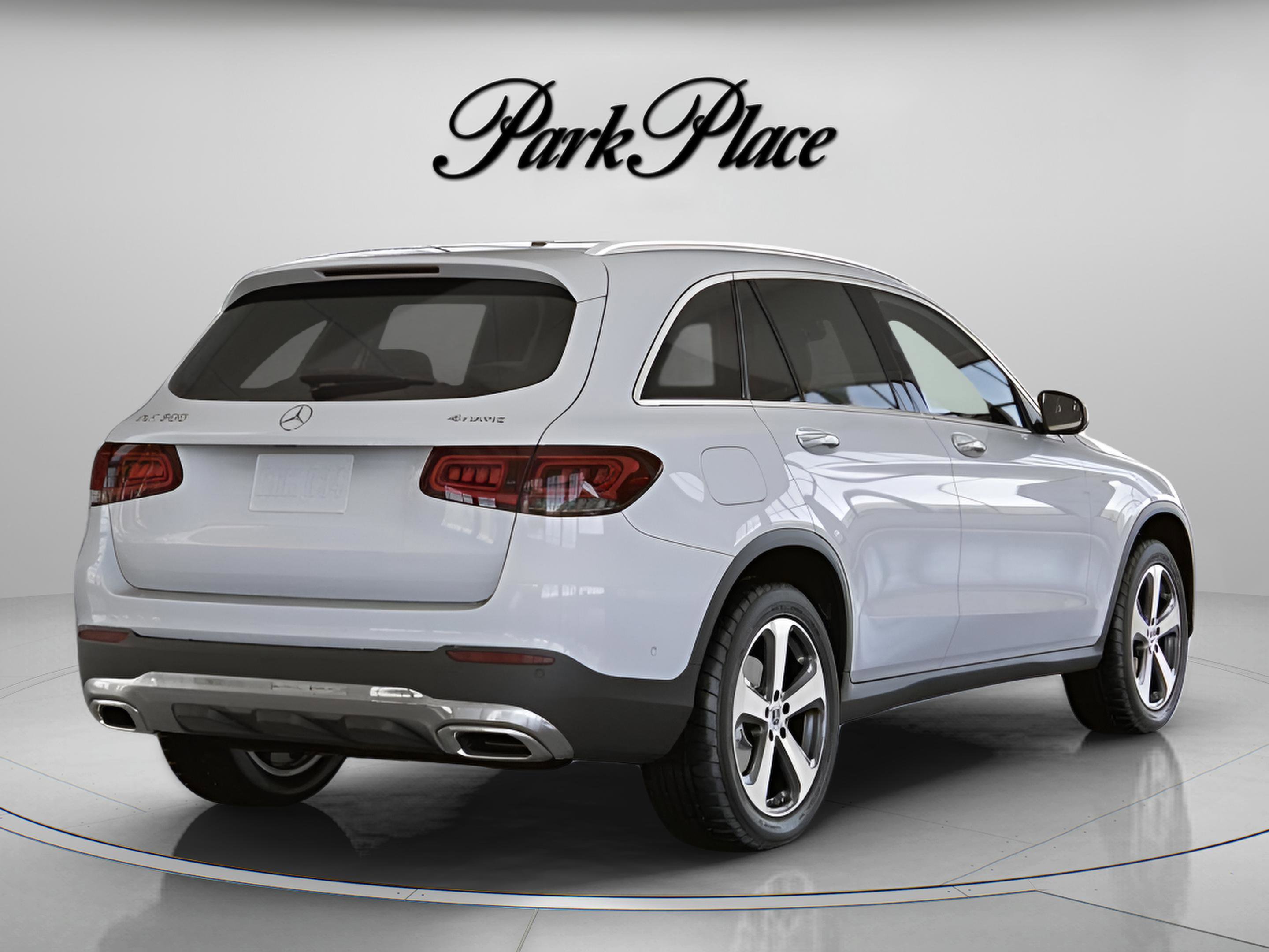 Certified 2022 Mercedes-Benz GLC 300 4MATIC w/ Premium Package Lite image 20