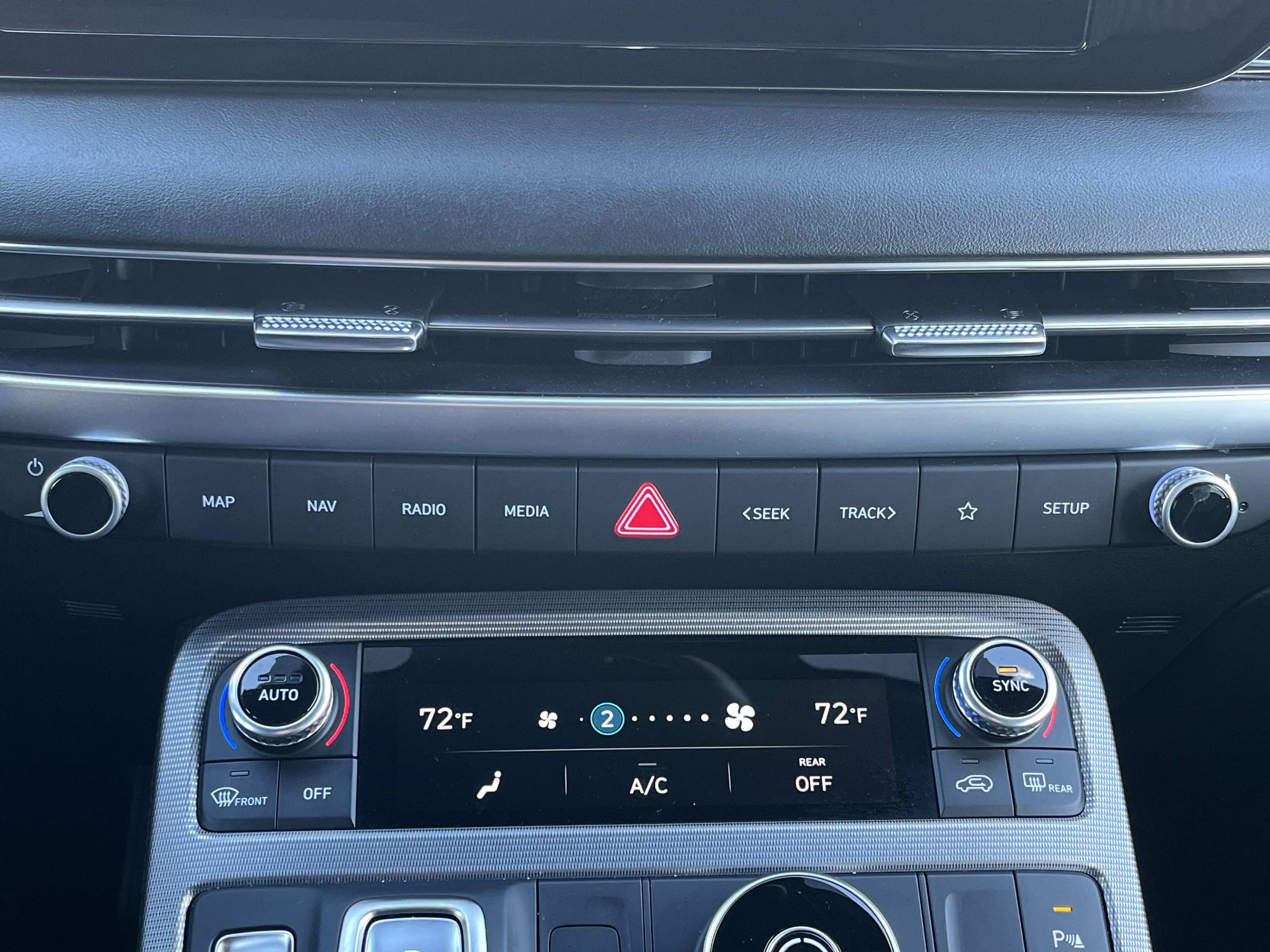 Used 2024 Hyundai Palisade Calligraphy FWD image 6