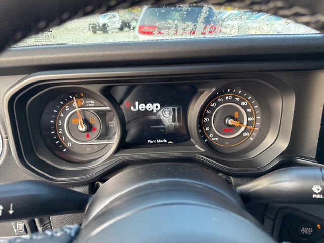 New 2025 Jeep Gladiator Sport image 19