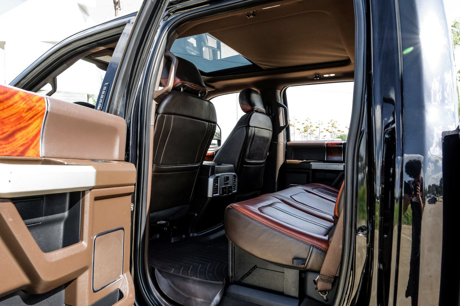 Used 2019 Ford F250 King Ranch w/ King Ranch Ultimate Package AWD/4WD image 42