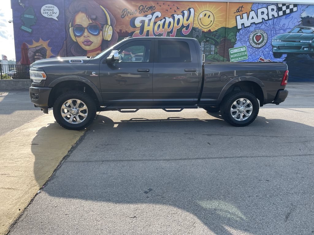 Used 2019 RAM 2500 Laramie AWD/4WD image 2