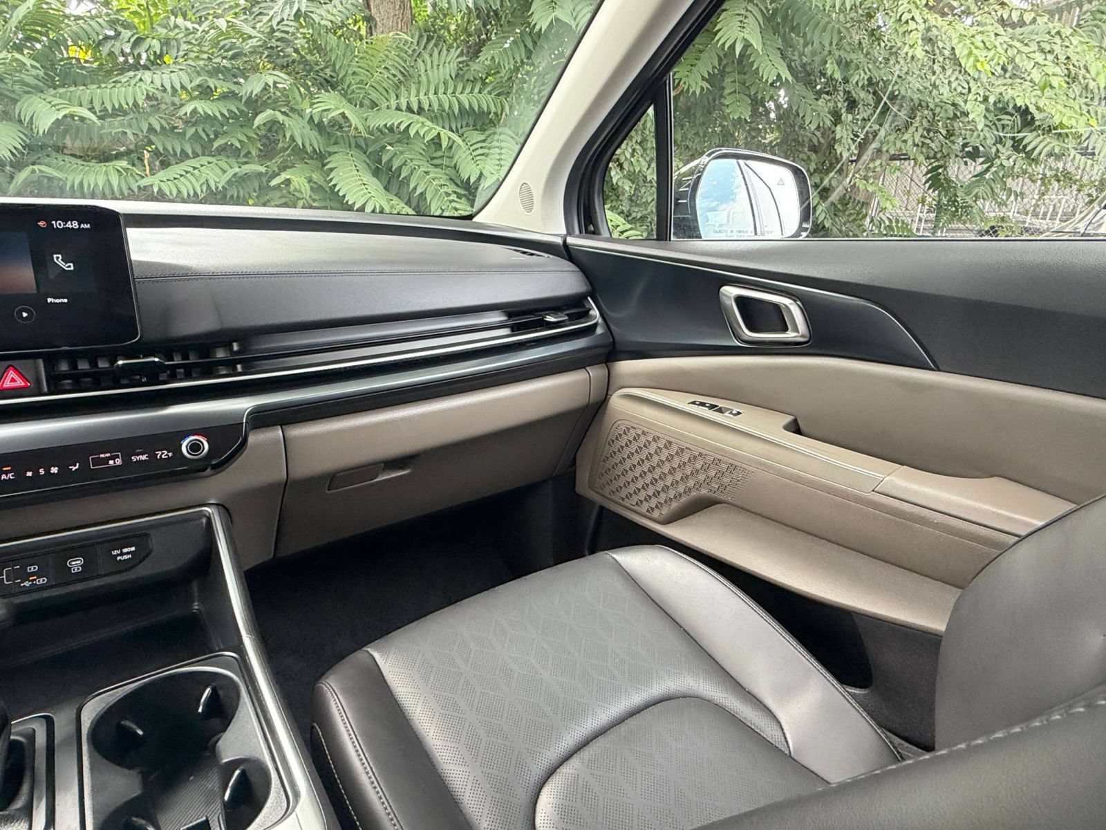 Used 2026 Kia Carnival FWD image 32