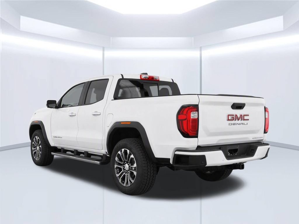 New 2026 GMC Canyon Denali w/ LPO, Black Badging Package AWD/4WD image 5