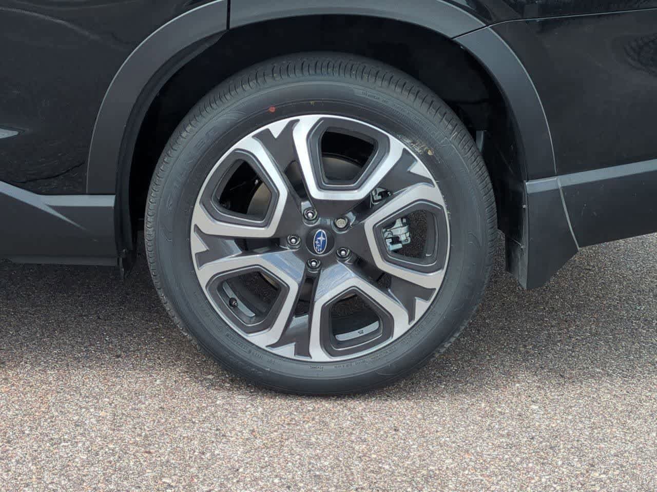 New 2026 Subaru Ascent Limited AWD/4WD image 13