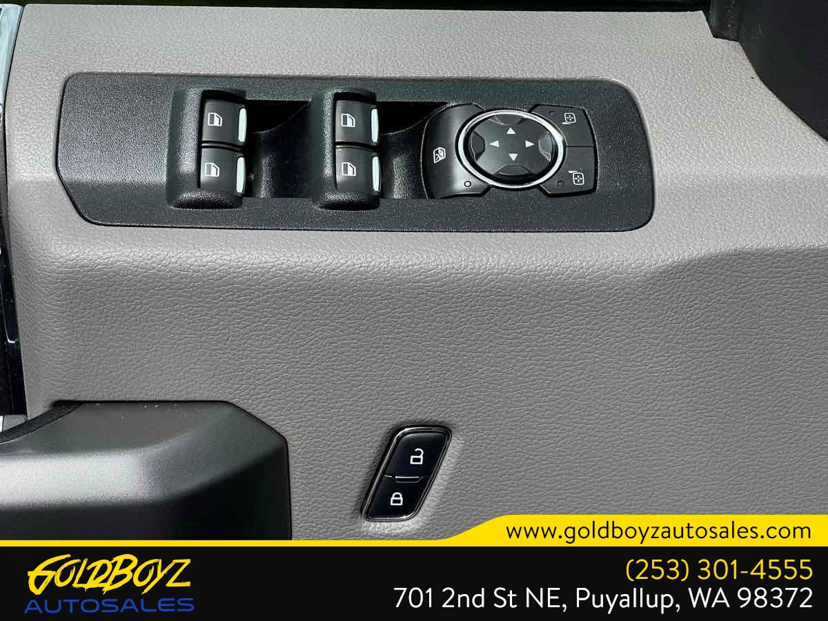 Used 2017 Ford F150 XLT AWD/4WD image 20