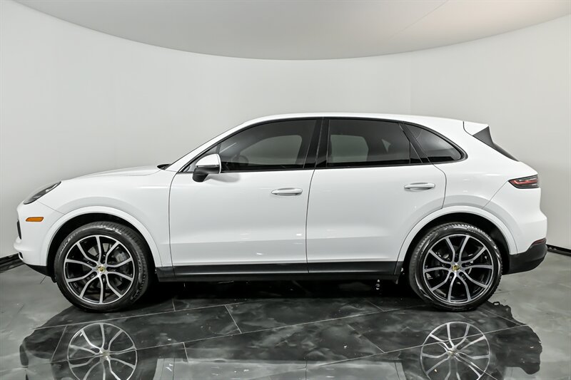 Used 2020 Porsche Cayenne S AWD/4WD image 6