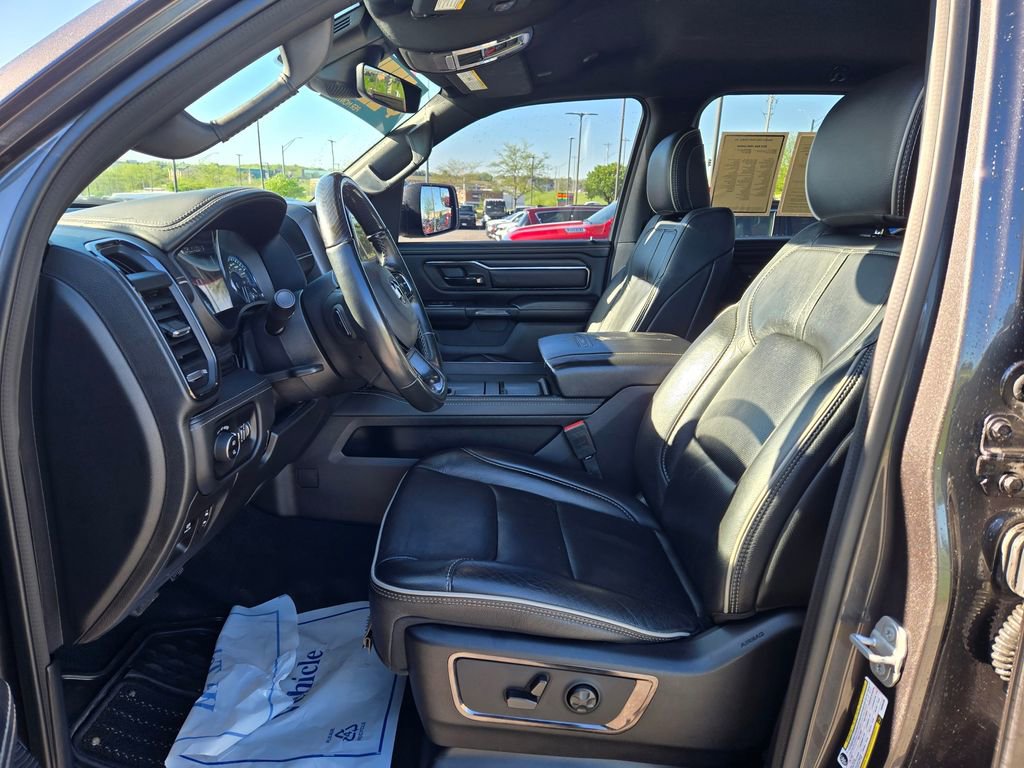 Used 2022 RAM 1500 Limited w/ Off-Road Group AWD/4WD image 14
