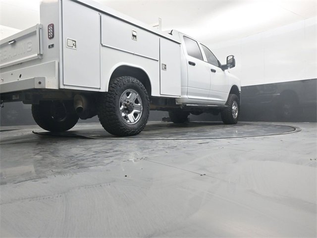 Used 2024 RAM 3500 Tradesman w/ Chrome Appearance Group image 47