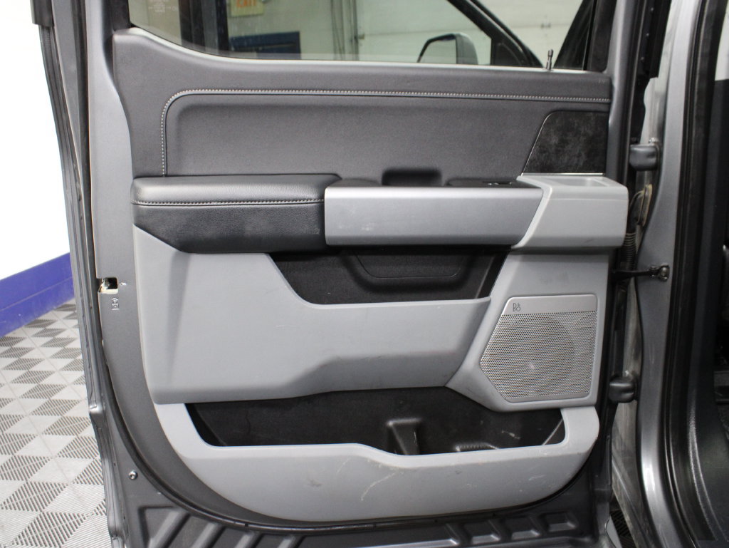 Used 2023 Ford F250 XLT w/ Black Appearance Package AWD/4WD image 74