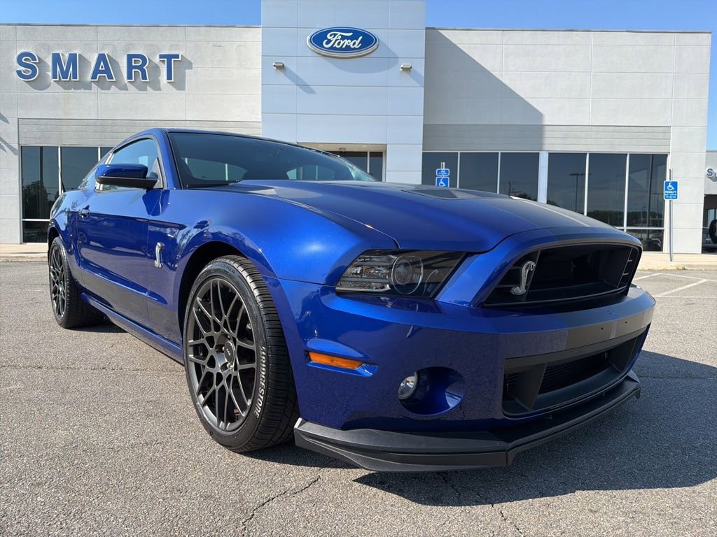 Used 2014 Ford Mustang Shelby GT500 w/ Equipment Group 821A RWD image 1