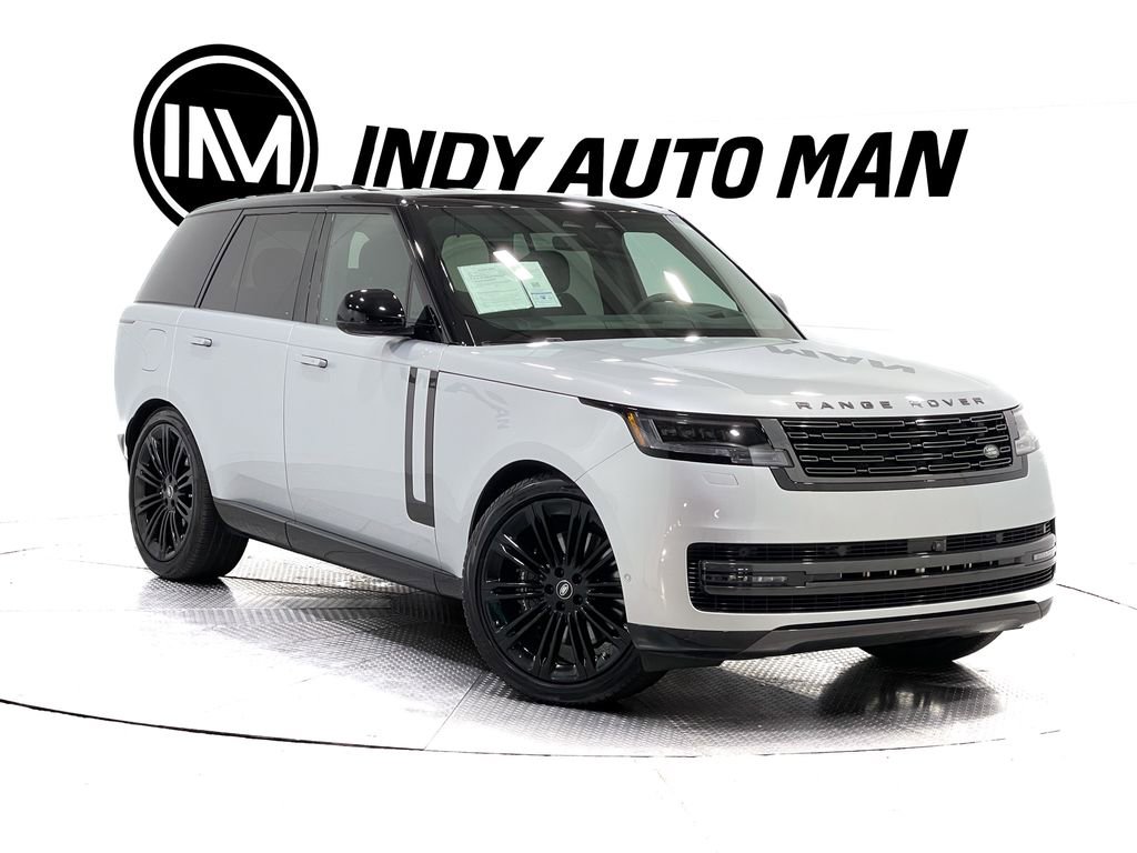 Used 2024 Land Rover Range Rover SE image 2