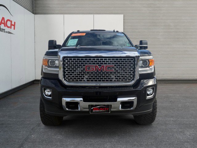 Used 2015 GMC Sierra 2500 Denali w/ Duramax Plus Package image 5