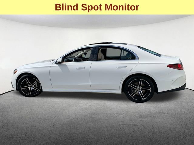 Used 2025 Mercedes-Benz E 350 4MATIC Sedan image 6
