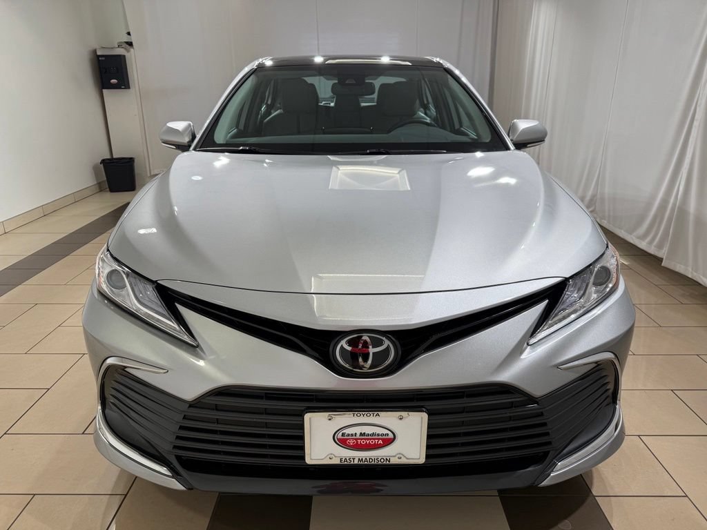 Certified 2023 Toyota Camry XLE w/ Cold Weather Package AWD/4WD image 8