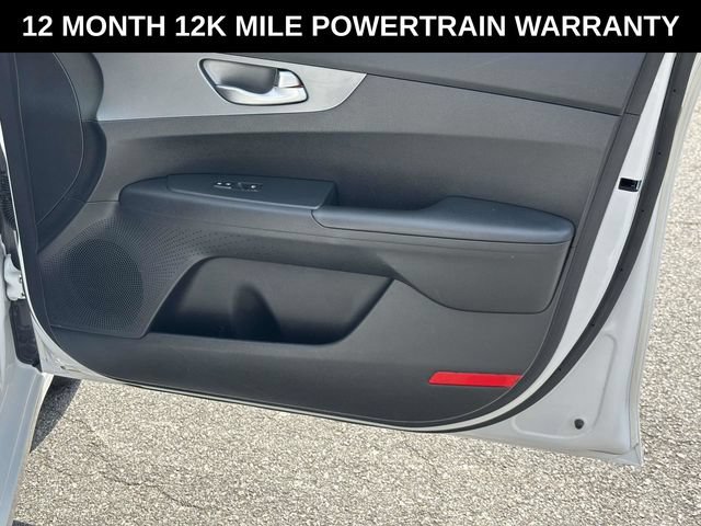 Used 2019 Kia Forte LXS FWD image 8