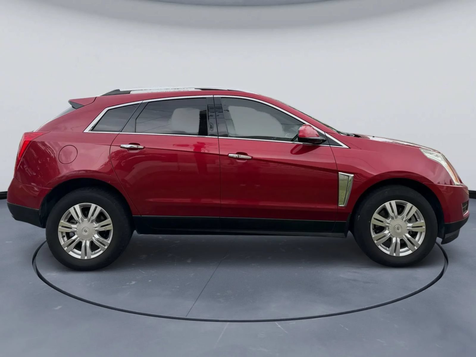 Used 2013 Cadillac SRX Luxury w/ Driver Awareness Package FWD image 8