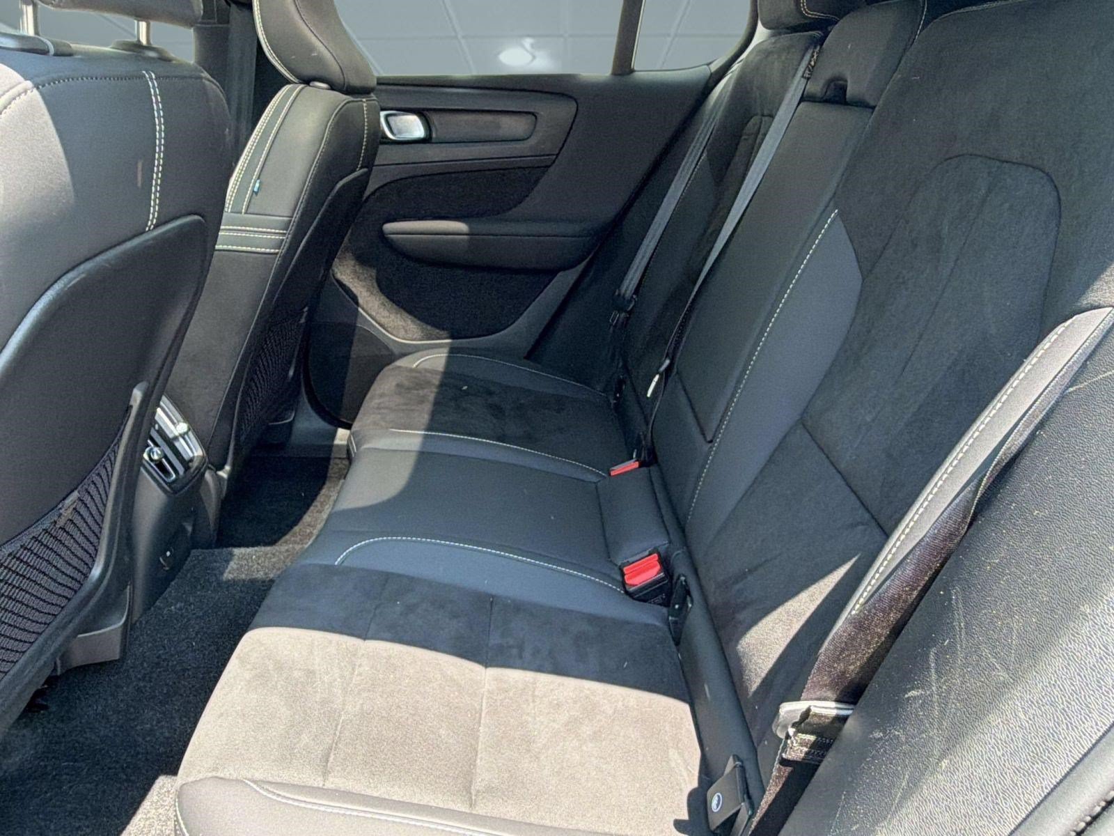Certified 2023 Volvo C40 P8 Recharge Plus AWD/4WD image 22