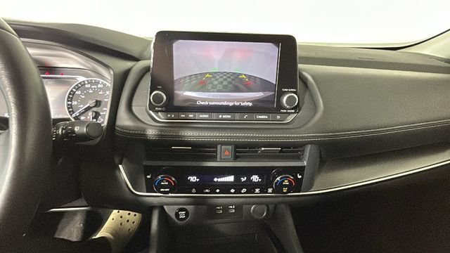 Used 2024 Nissan Rogue SV w/ SV Premium Package AWD/4WD image 24