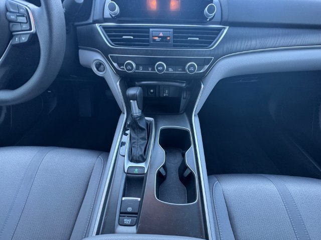 Used 2020 Honda Accord EX image 11