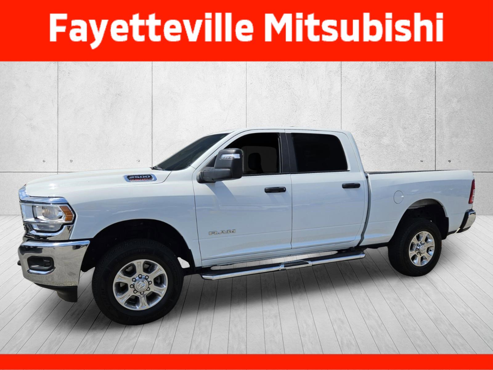 Used 2024 RAM 2500 Big Horn AWD/4WD image 3