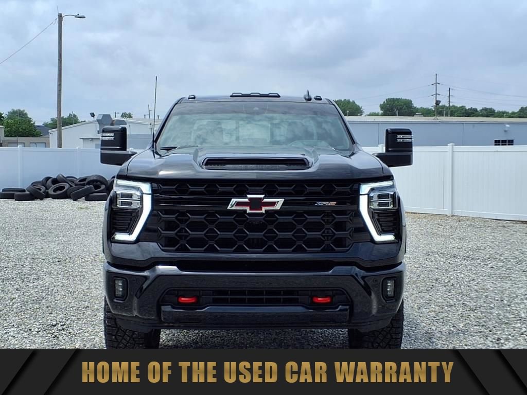 Used 2025 Chevrolet Silverado 2500 ZR2 AWD/4WD image 14