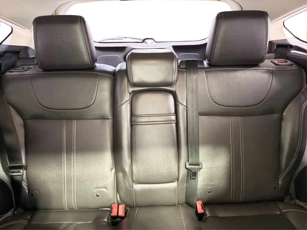 Used 2013 Ford Focus SE image 16