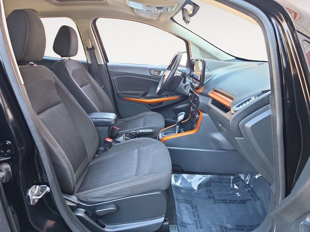 Used 2021 Ford EcoSport SE w/ SE Convenience Package image 15